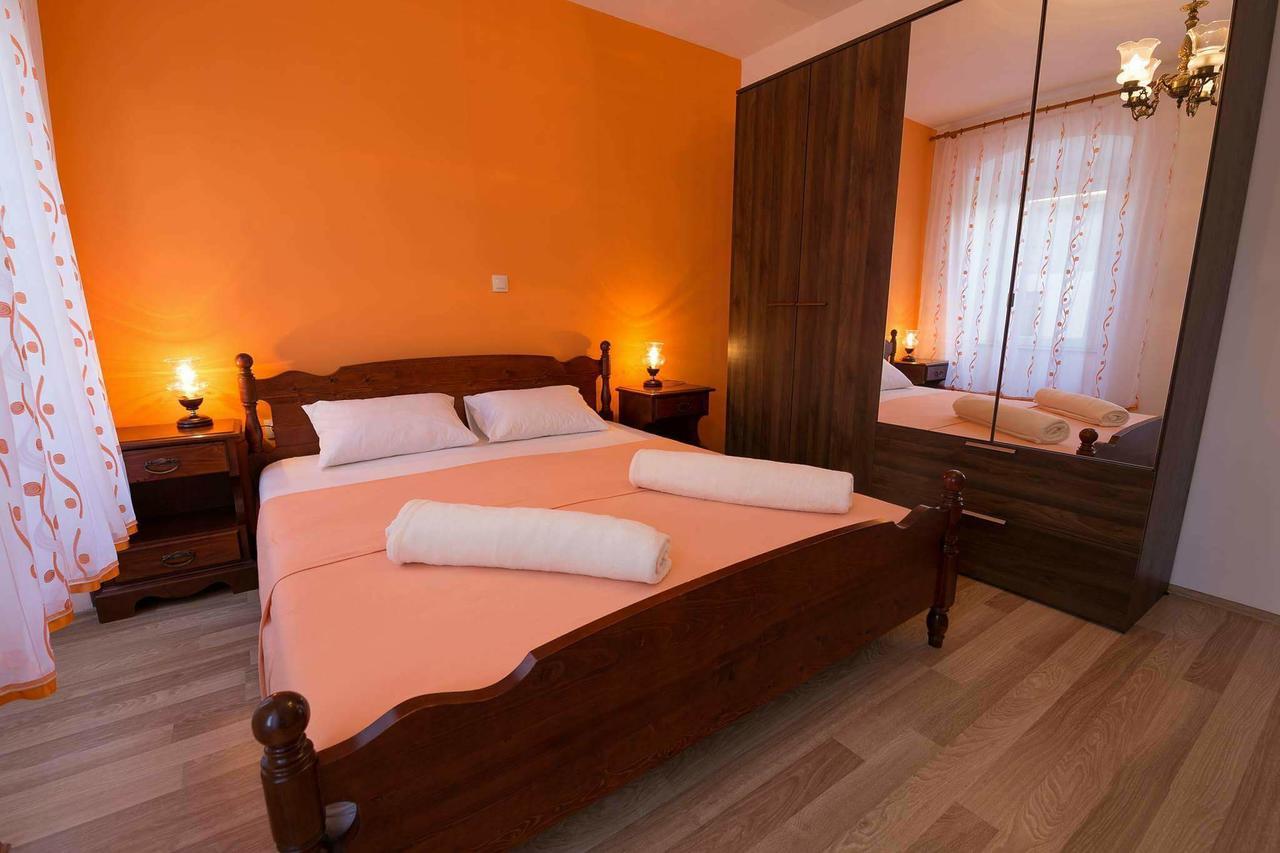Apartmani Pod Nehajem Senj  Exterior foto